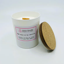 Charger l'image dans la galerie, BOUGIE THÉ NOIR À LA VANILLE CIRE VÉGÉTALE PARFUM DE GRASSE 200G